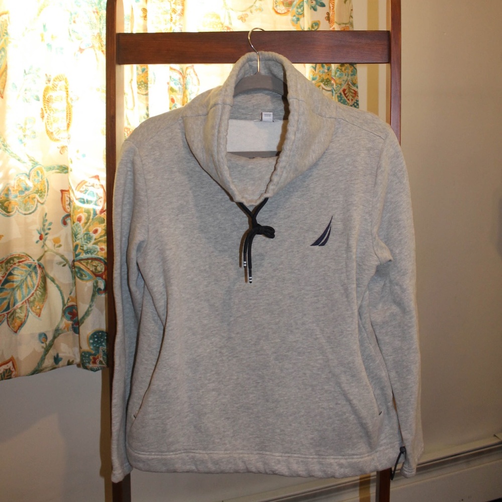 Women's Nautica Sweatshirt
